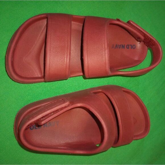 Children's Old Navy sandals size 7 - Picture 2 of 5